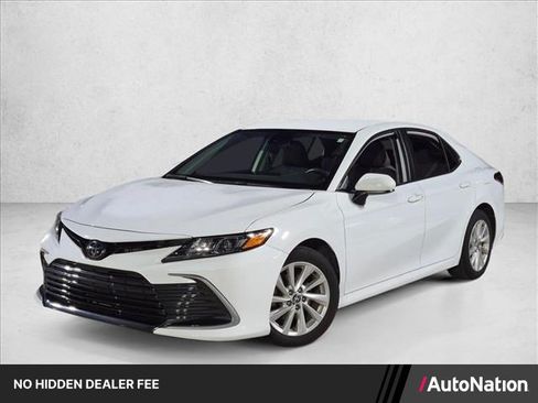 Certified 2024 Toyota Camry LE FWD image 1