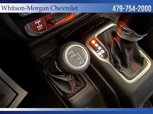 Used 2018 Jeep Wrangler Unlimited Rubicon w/ Steel Bumper Group image 31