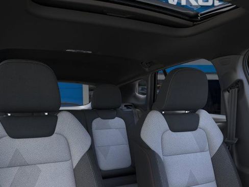 New 2026 Chevrolet Trax RS w/ Sunroof Package image 52