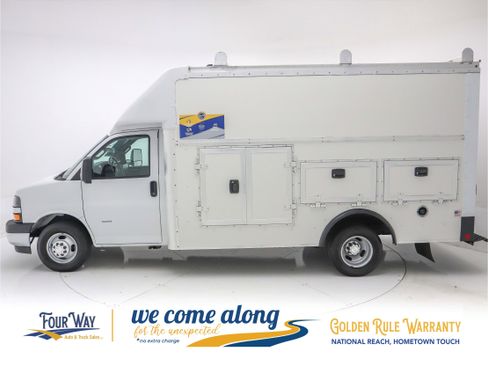 Used 2020 Chevrolet Express 3500 w/ Power Convenience Package image 6