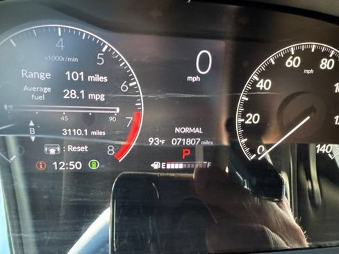 Used 2023 Honda HR-V Sport image 9