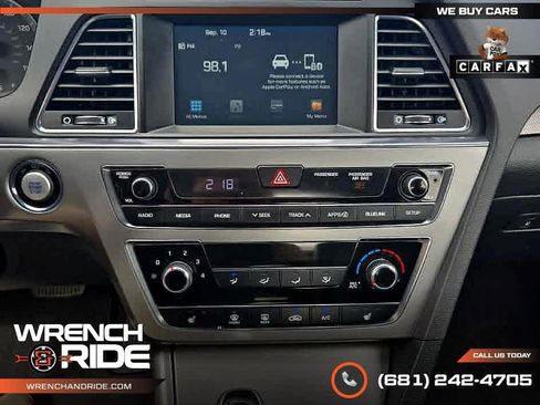 Used 2017 Hyundai Sonata Sport w/ Value Edition Package 02 image 19