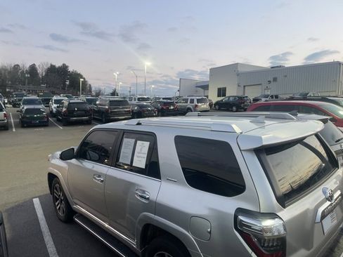 Used 2021 Toyota 4Runner Limited image 33