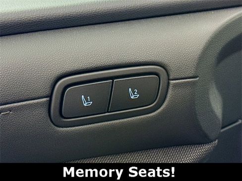 New 2025 Hyundai Tucson Limited image 37