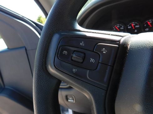 Used 2025 Chevrolet Silverado 1500 W/T RWD image 16