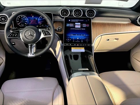 New 2026 Mercedes-Benz GLC 300 4MATIC image 7