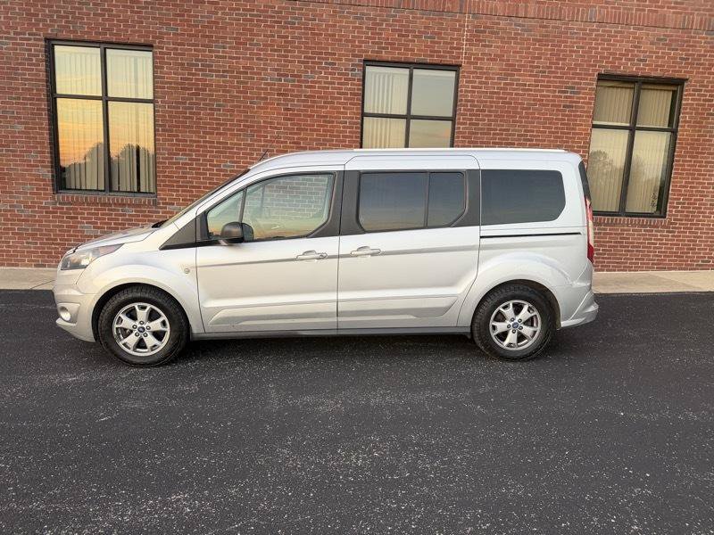 Used 2015 Ford Transit Connect XLT FWD image 2