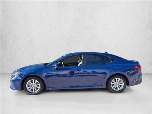 Used 2025 Toyota Camry LE w/ Convenience Package FWD image 8