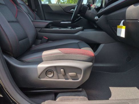 New 2027 Chevrolet Equinox RS w/ Safety and Technology Package AWD/4WD image 24