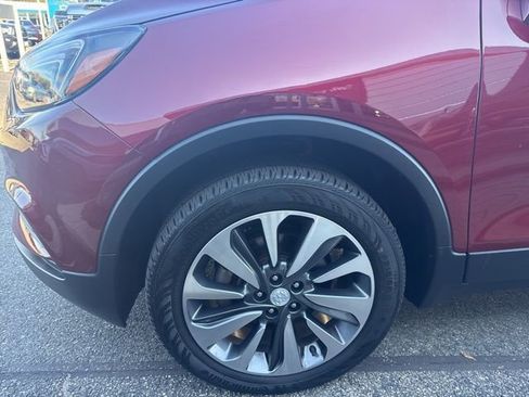Used 2022 Buick Encore Preferred w/ Safety Package AWD/4WD image 4