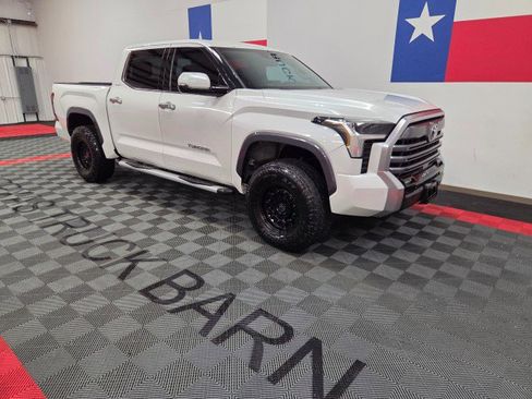 Used 2022 Toyota Tundra Limited AWD/4WD image 18