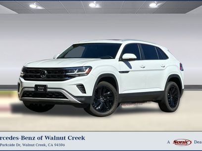 Used 2022 Volkswagen Atlas Cross Sport SE w/ Panoramic Sunroof Package