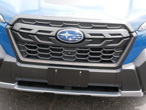 Used 2022 Subaru Forester Wilderness w/ Wilderness Package AWD/4WD image 9