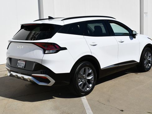 Used 2024 Kia Sportage SX image 6