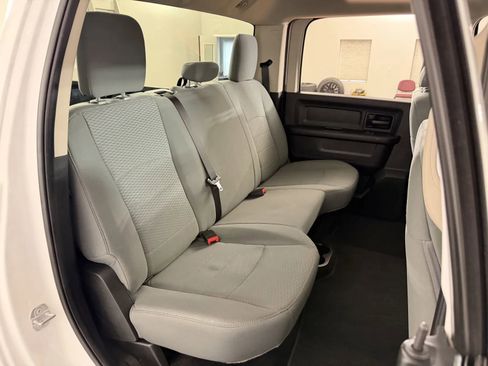 Used 2018 RAM 3500 Tradesman w/ Chrome Appearance Group AWD/4WD image 27