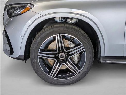 New 2026 Mercedes-Benz GLC 300 image 9