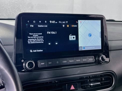 Used 2023 Hyundai Kona Limited AWD/4WD image 15