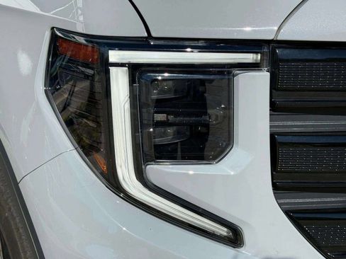 Used 2024 GMC Sierra 1500 Elevation image 50