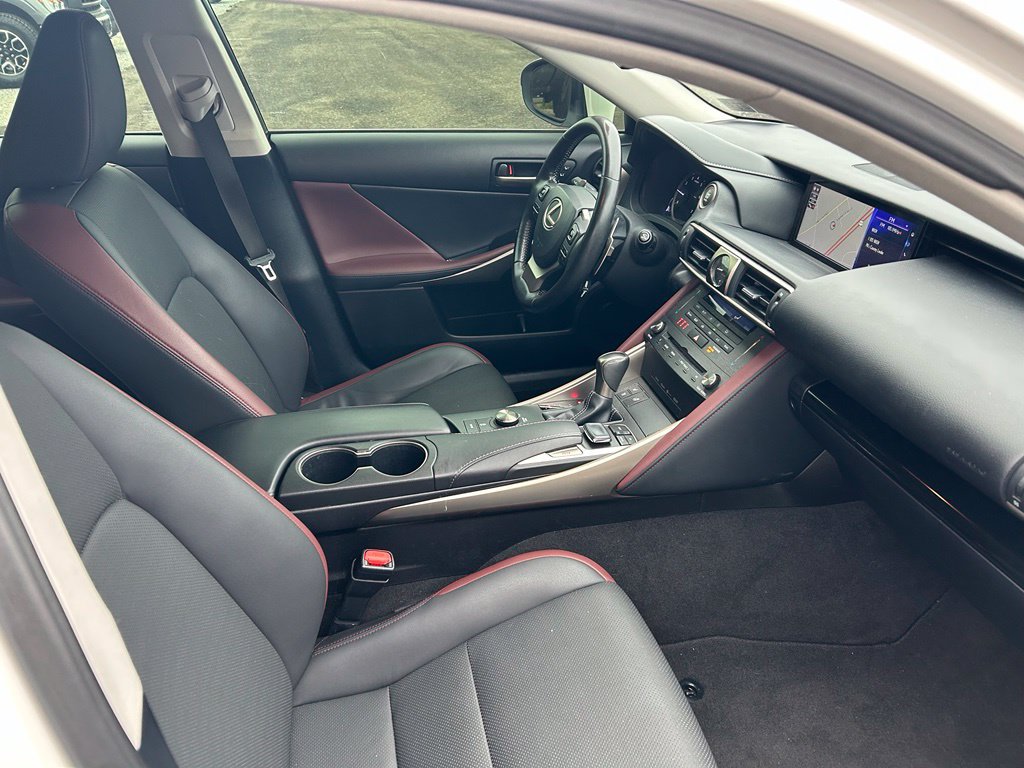 Used 2019 Lexus IS 300 AWD w/ Navigation Package image 12