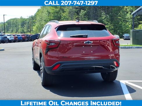 New 2026 Chevrolet Trax RS w/ Driver Confidence Package FWD image 6