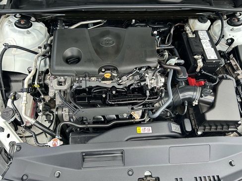 Used 2023 Toyota Camry LE image 28