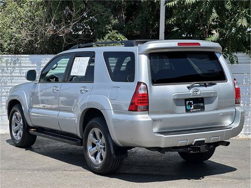 Used 2006 Toyota 4Runner Limited AWD/4WD image 12