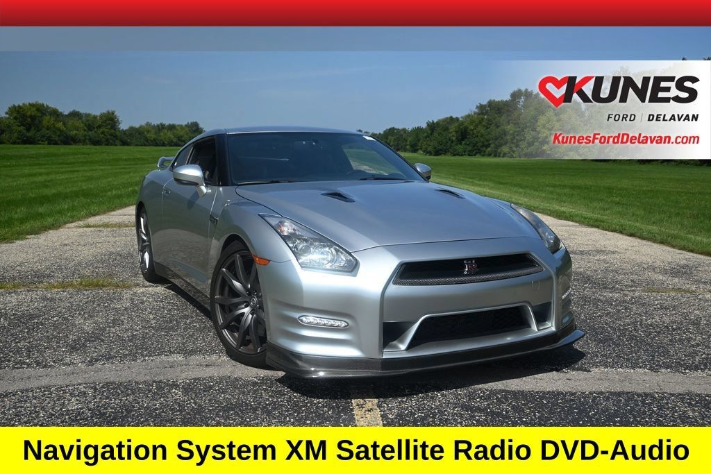 Used 2012 Nissan GT-R Premium AWD/4WD image 1