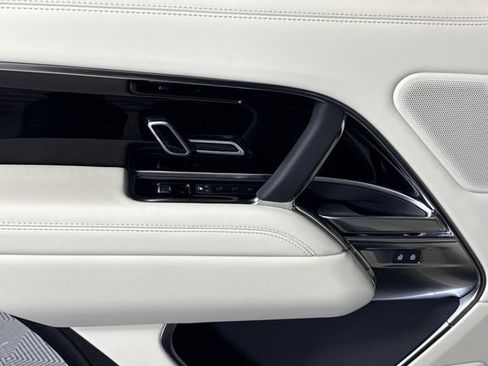 New 2026 Land Rover Range Rover SE AWD/4WD image 25
