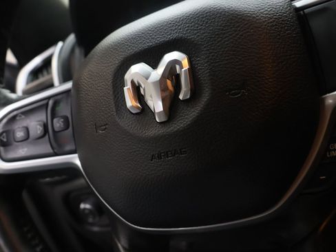 Used 2022 RAM 1500 Big Horn AWD/4WD image 25