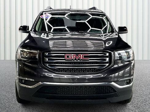 Used 2019 GMC Acadia SLT image 2