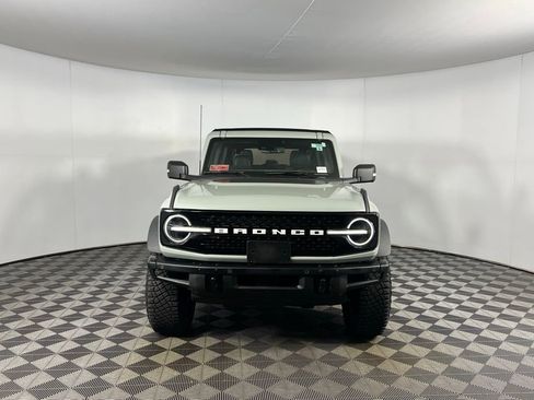 Used 2024 Ford Bronco Wildtrak image 11