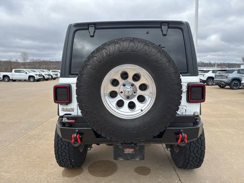 Used 2018 Jeep Wrangler Unlimited Sport image 4