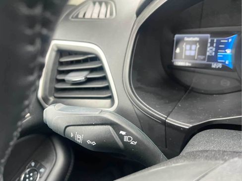 Used 2024 Ford Edge SEL w/ Convenience Package image 30