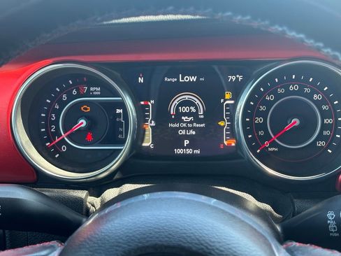 Used 2019 Jeep Wrangler Unlimited Rubicon AWD/4WD image 32