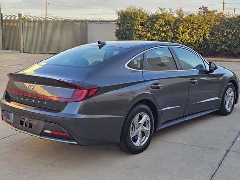 Used 2021 Hyundai Sonata SE FWD image 5