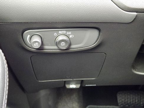 Certified 2024 Buick Encore GX Preferred w/ Comfort Package image 18