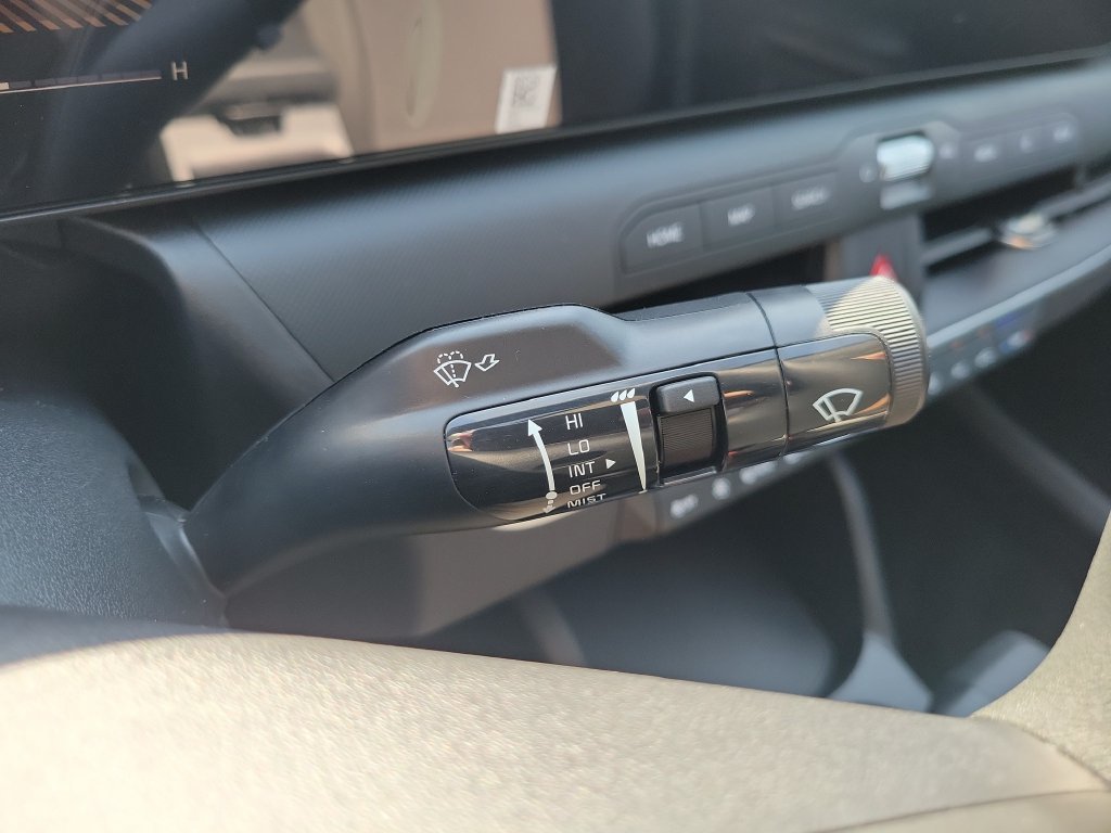 New 2026 Kia K4 FWD image 27