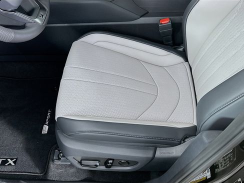 New 2026 Lexus TX 500h AWD image 20