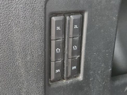 Used 2020 Ford Expedition XLT w/ Equipment Group 202A image 14