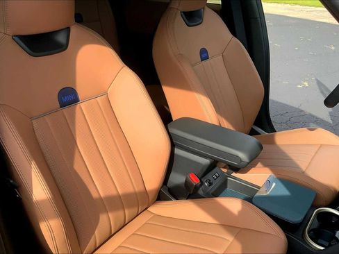 Used 2025 MINI Cooper Countryman S image 8