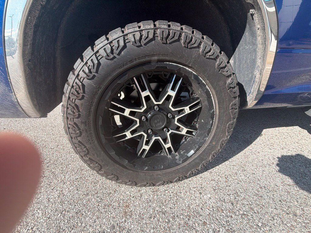 Used 2015 RAM 1500 Big Horn RWD image 14
