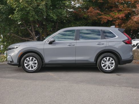 Used 2023 Honda CR-V LX image 14