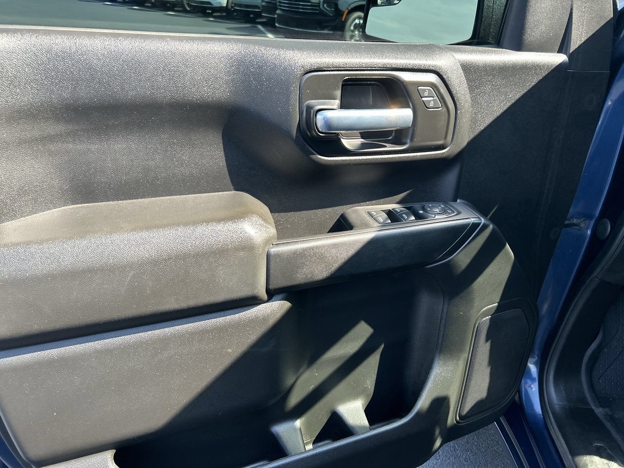 Used 2021 Chevrolet Silverado 1500 Custom AWD/4WD image 20