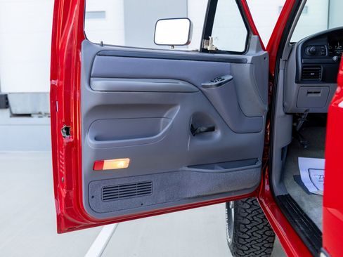 Used 1996 Ford F250 4x4 SuperCab image 38