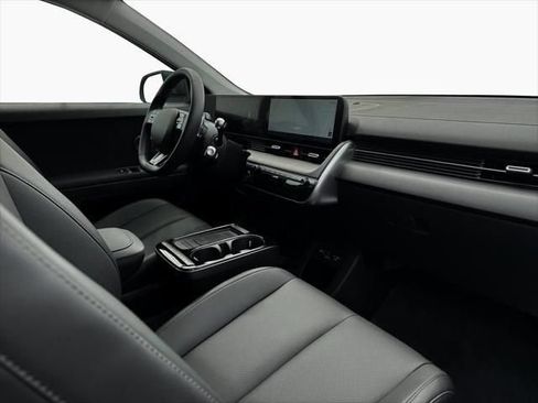 New 2026 Hyundai Ioniq 5 SEL RWD image 15