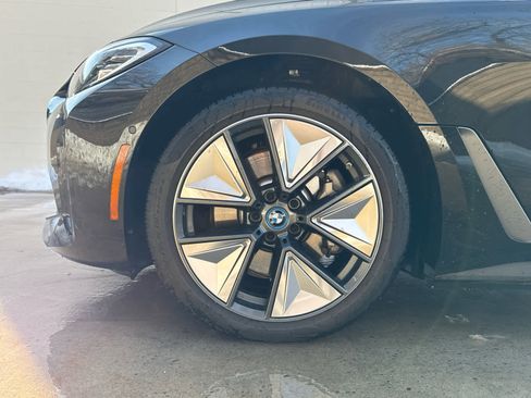 Certified 2023 BMW i4 eDrive35 w/ Premium Package image 6