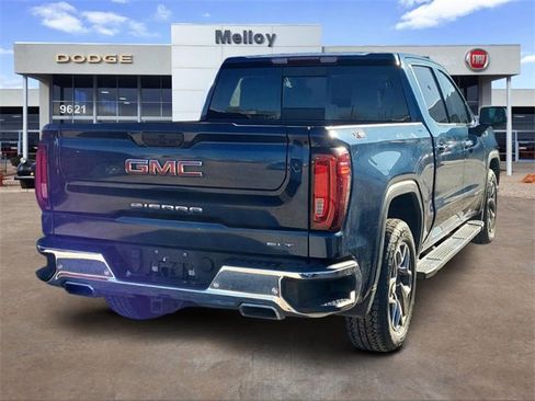 Used 2022 GMC Sierra 1500 SLT w/ SLT Premium Plus Package image 4