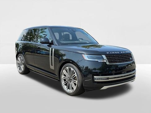 Used 2026 Land Rover Range Rover SE AWD/4WD image 5