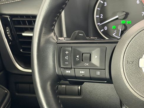 Used 2021 Nissan Rogue SL w/ Premium Package FWD image 14