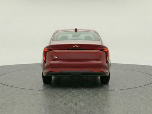 Used 2025 Kia K4 LXS image 7